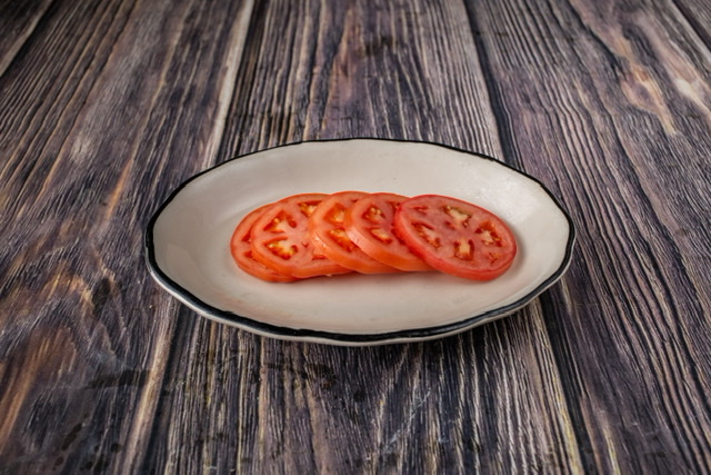 Order Sliced Tomatoes food online from House of Pies store, Los Angeles on bringmethat.com