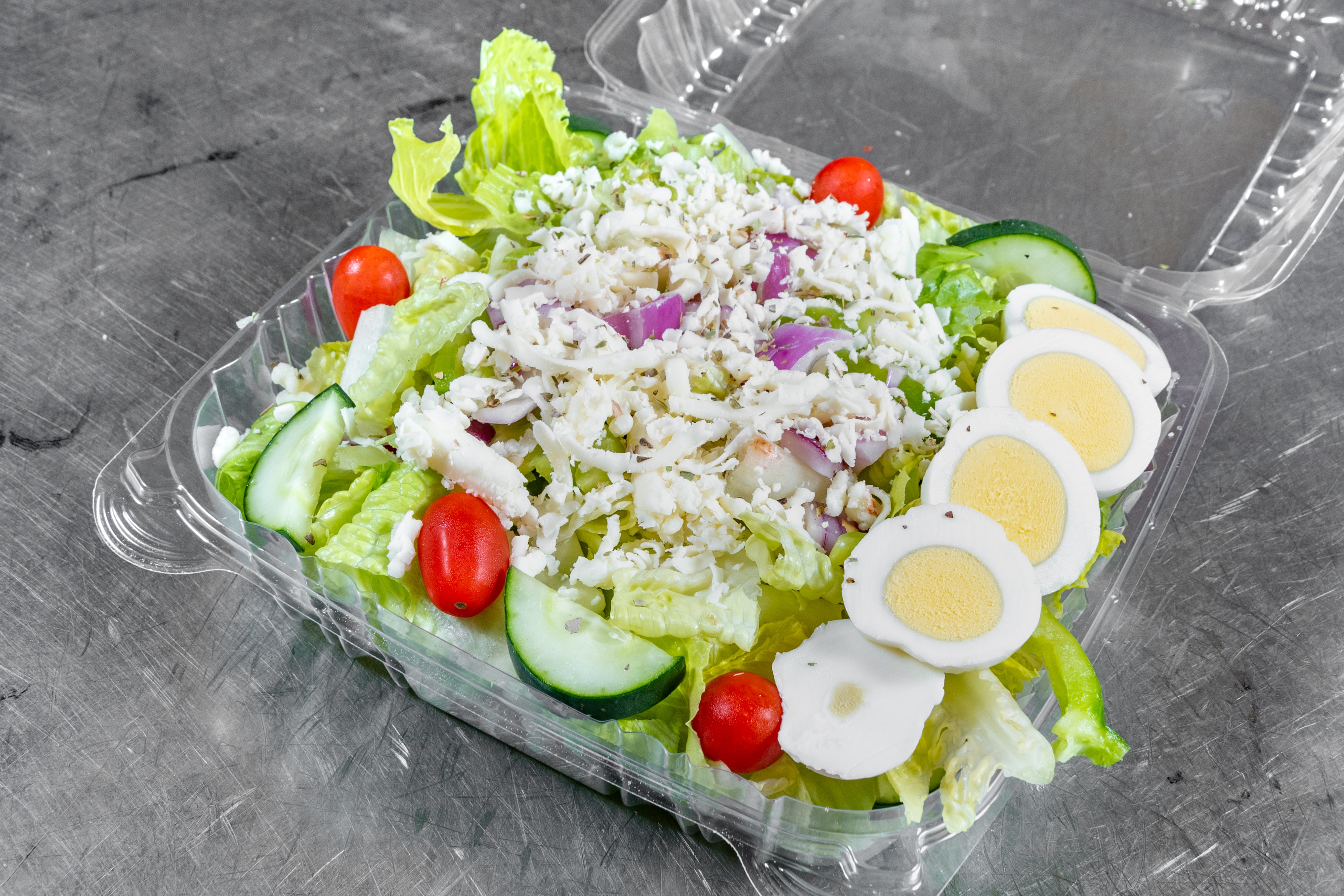 Order Garden Salad - Salad food online from Goodfella Pizza store, Los Lunas on bringmethat.com