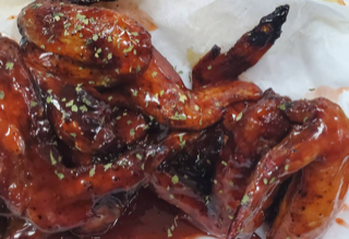 Order 5 Smoked Wings food online from The Crab House store, Detroit on bringmethat.com