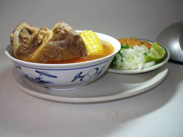 Order Beef Soup (Coldo De Res) food online from Taqueria Mexico store, Killeen on bringmethat.com