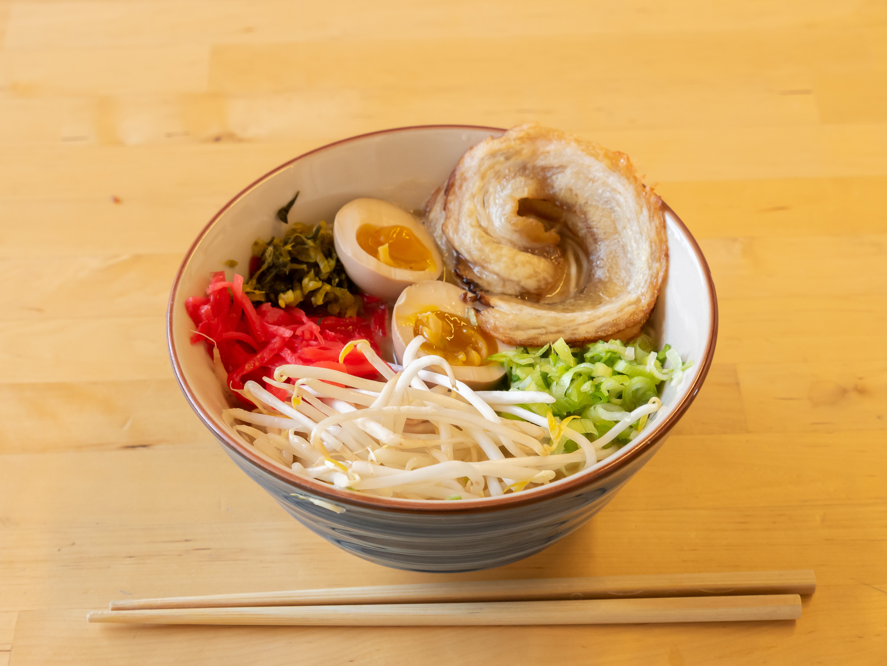 Order Tonkotsu Ramen with Chashu food online from Nombe Catering store, San Francisco on bringmethat.com