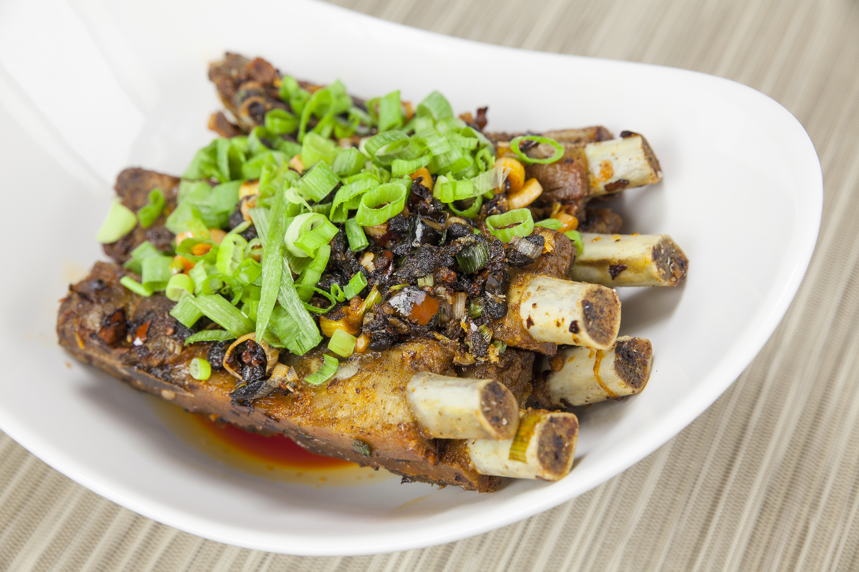 Order Sauteed Pork Ribs with Chili Pepper food online from Little Wok store, Chicago on bringmethat.com