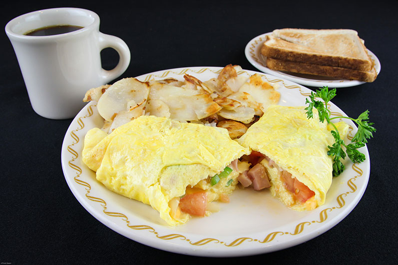 Order Western Omelette food online from Tee Jaye Country Place store, Whitehall on bringmethat.com