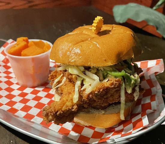 Order Chicken Fried Chicken Sandwich food online from Memphis Minnies store, San Francisco on bringmethat.com