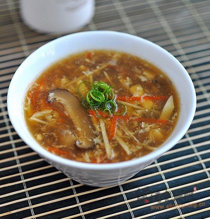 Order S2. Hot and Sour Soup 酸辣汤 food online from Kongpao Palace store, Newark on bringmethat.com