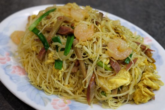 Order 40. Singapore Mei Fun food online from China Joy Restaurant store, Jacksonville on bringmethat.com