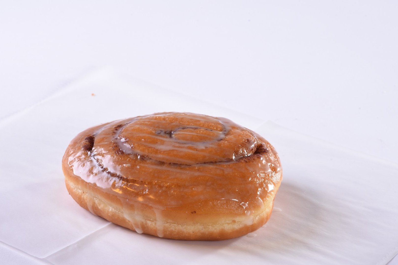 Order Cinnamon Roll food online from Amigos / Kings Classic store, Lincoln on bringmethat.com