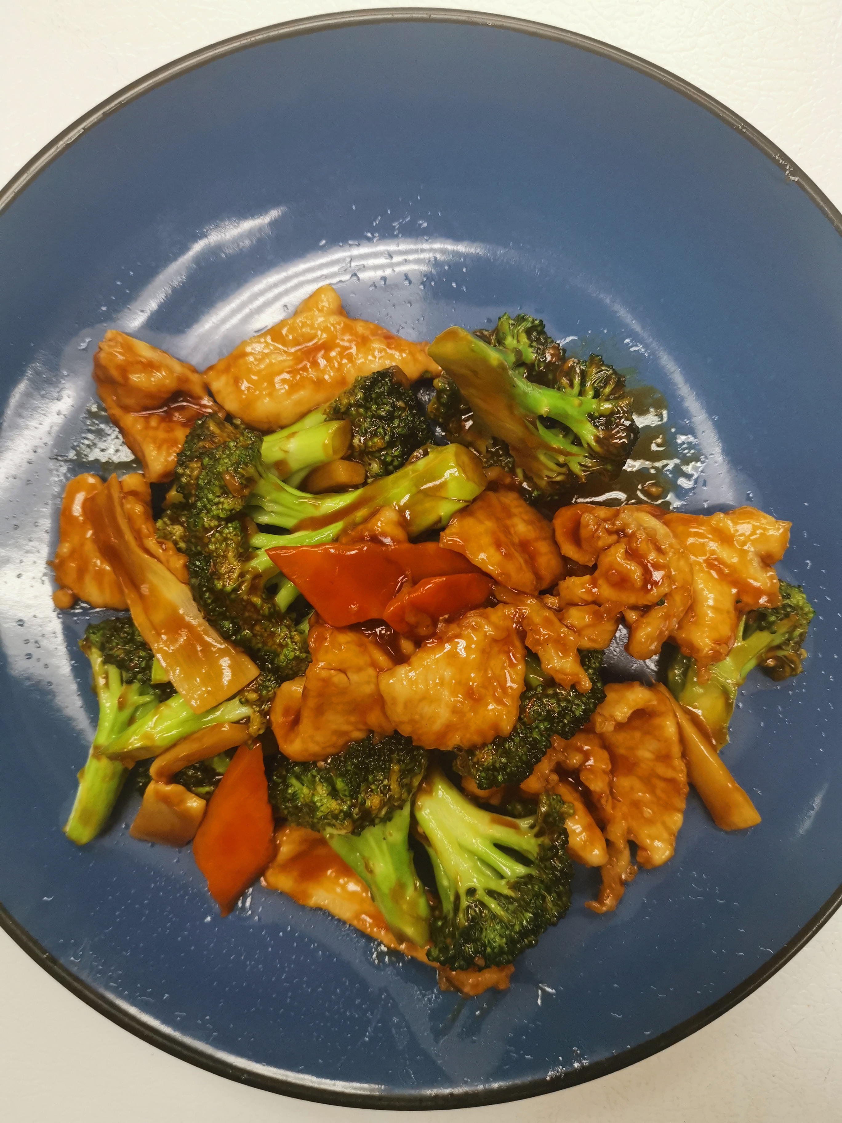 Order 70. Chicken with Broccoli food online from China Express store, Baltimore on bringmethat.com