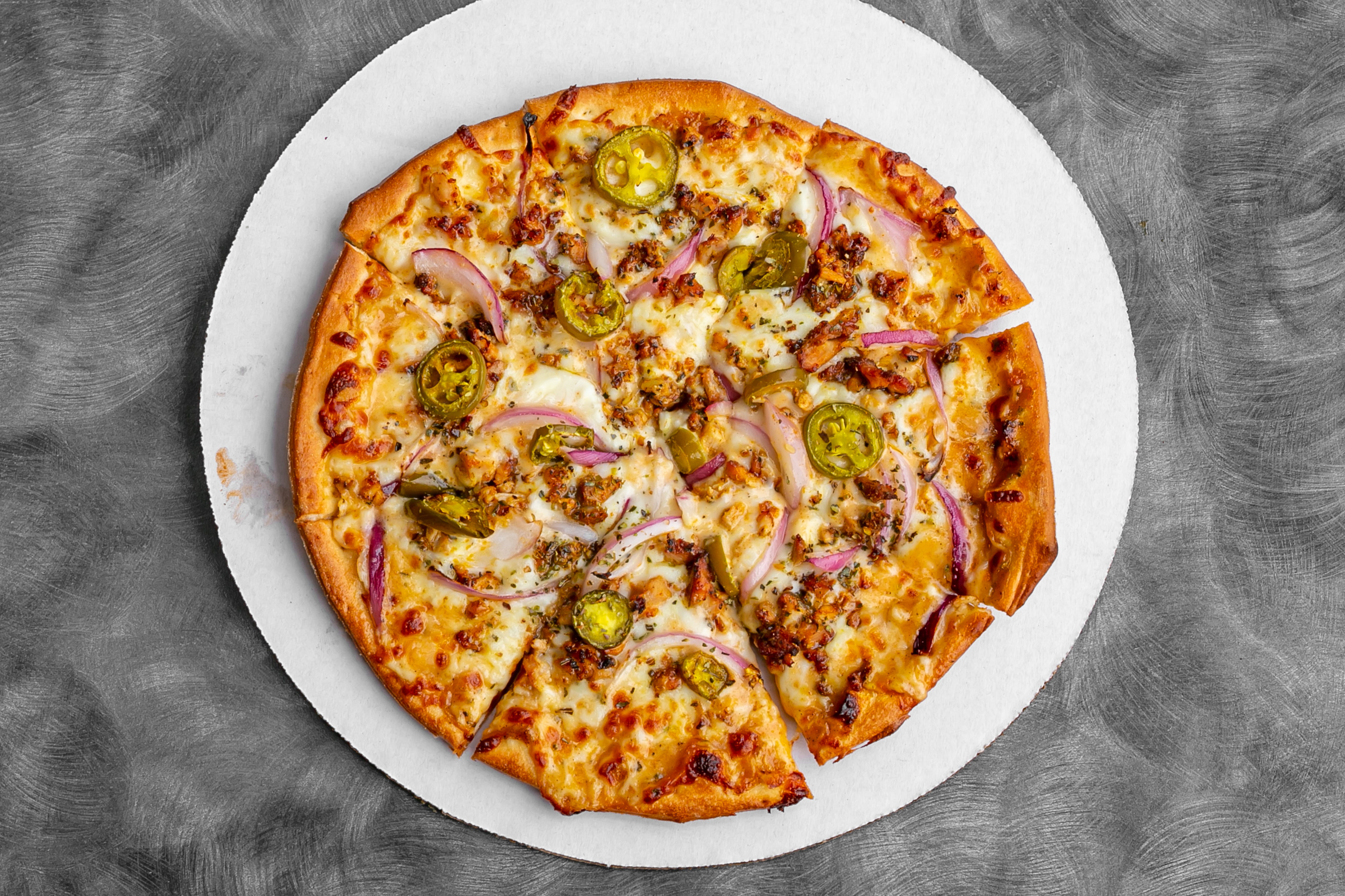 Order Southwest Chicken Pizza - Small 10'' food online from Luna Pizza Kitchen store, Dublin on bringmethat.com