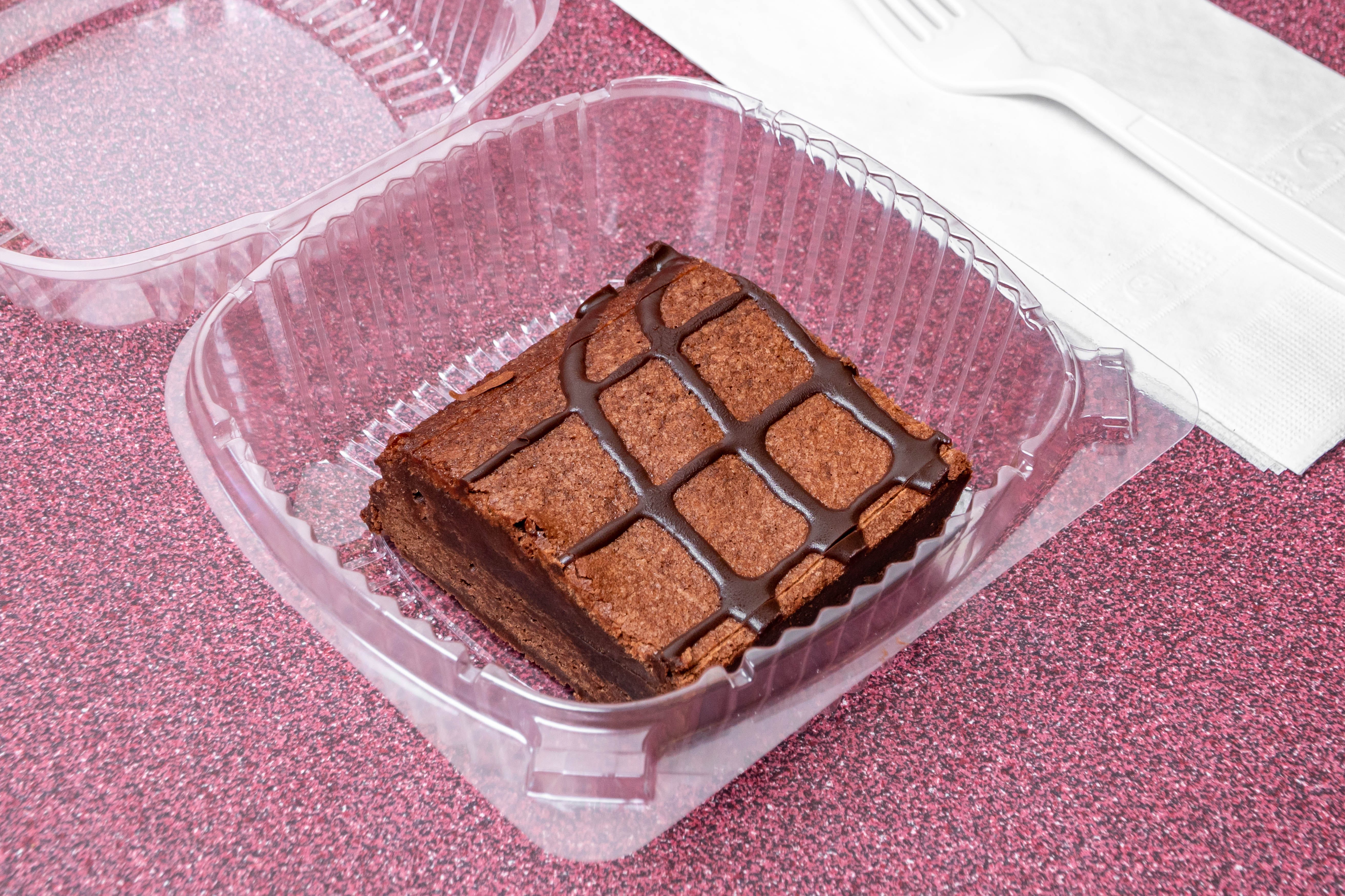 Order Chocolate Brownie - Dessert food online from Pizza Pie Me store, Arlington on bringmethat.com