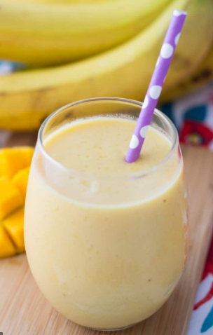 Order Man-Go Banana Smoothie food online from Cold Stone Creamery store, Wichita on bringmethat.com