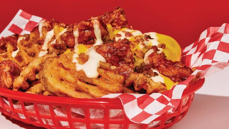 Order Cheesy Chicken Loaded Nachos: Waffle Fries food online from Wings over Burlington store, South Burlington on bringmethat.com