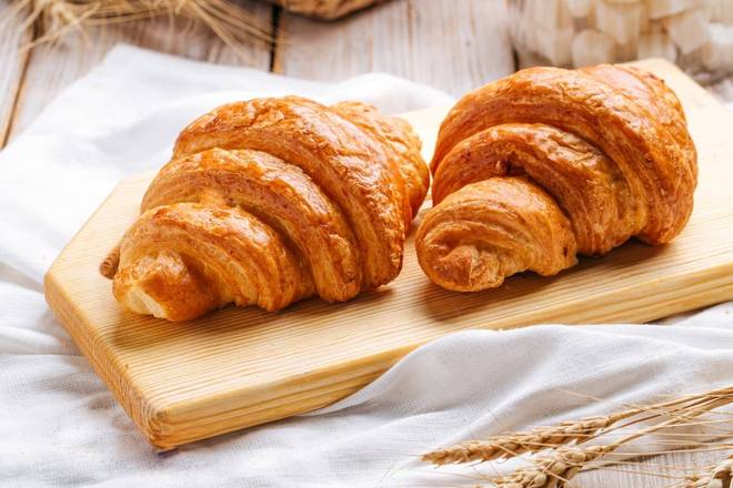Order Croissant food online from Mufasa's Pancakes & French Toast store, Armonk on bringmethat.com