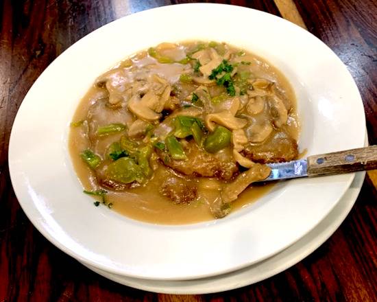 Order Veal Marsala food online from Silver Spoon Diner store, New York on bringmethat.com