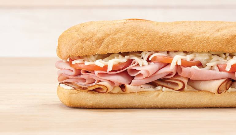 Order 6" Turkey and Ham Melt Sub (598 Cal) food online from Quickchek store, Bayville on bringmethat.com