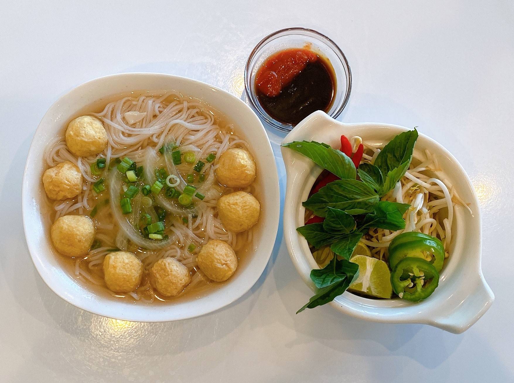 Order Pho Fish Balls food online from Saigon Banh Mi store, Newark on bringmethat.com
