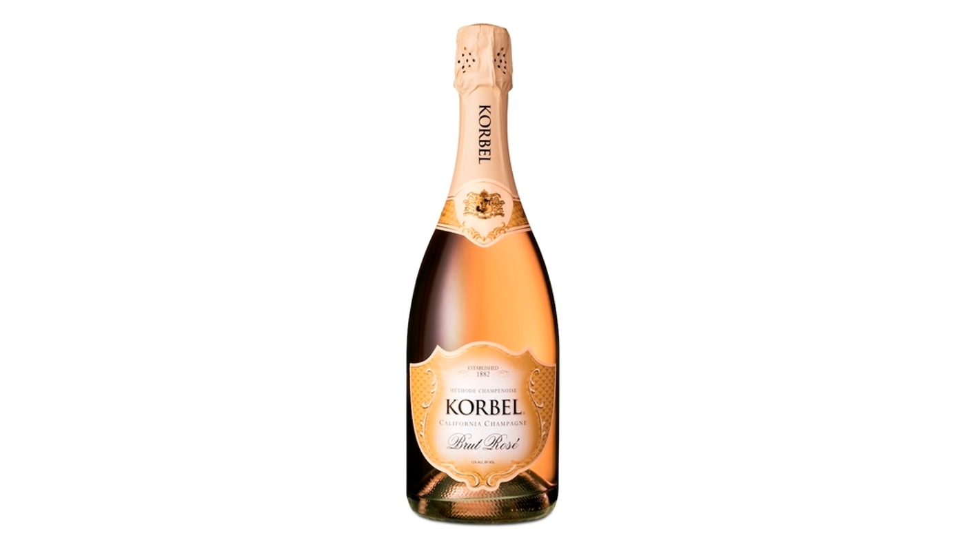 Order Korbel Brut Rose Champagne Blend Sparkling Wine 750mL food online from Reyes Adobe Liquor & Jr Market store, Agoura Hills on bringmethat.com