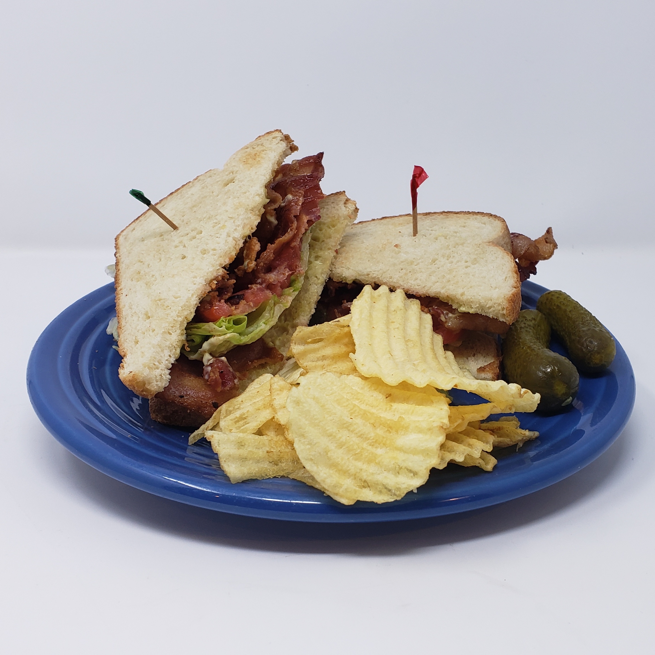 Order BLT Sandwich Lunch food online from Geraldine Kitchen store, Jeffersonville on bringmethat.com
