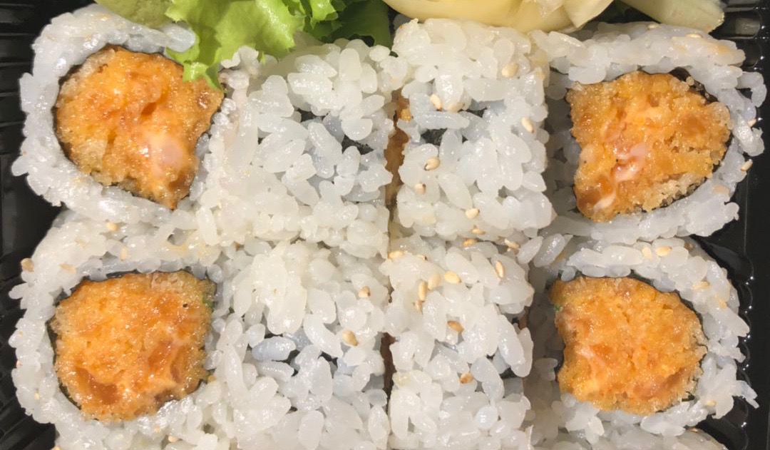 Order Spicy Salmon Roll food online from Wu House store, Mokena on bringmethat.com