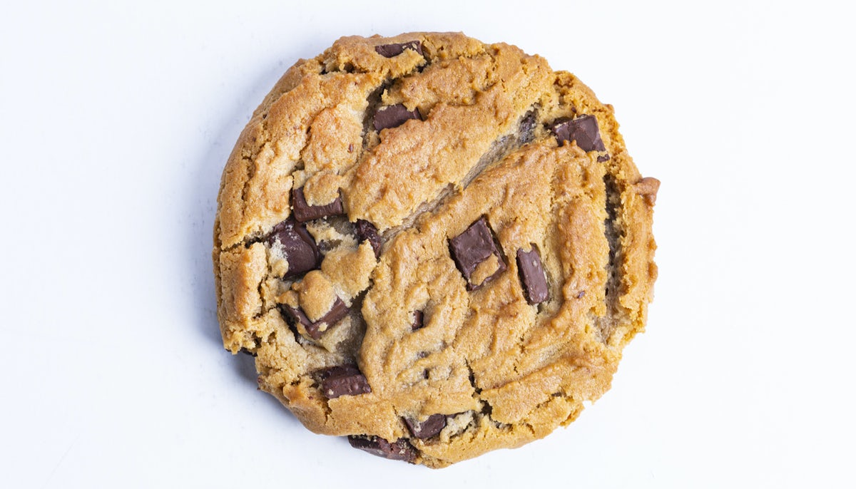 Order Chocolate Chunk Cookie food online from Pokeworks store, San Francisco on bringmethat.com