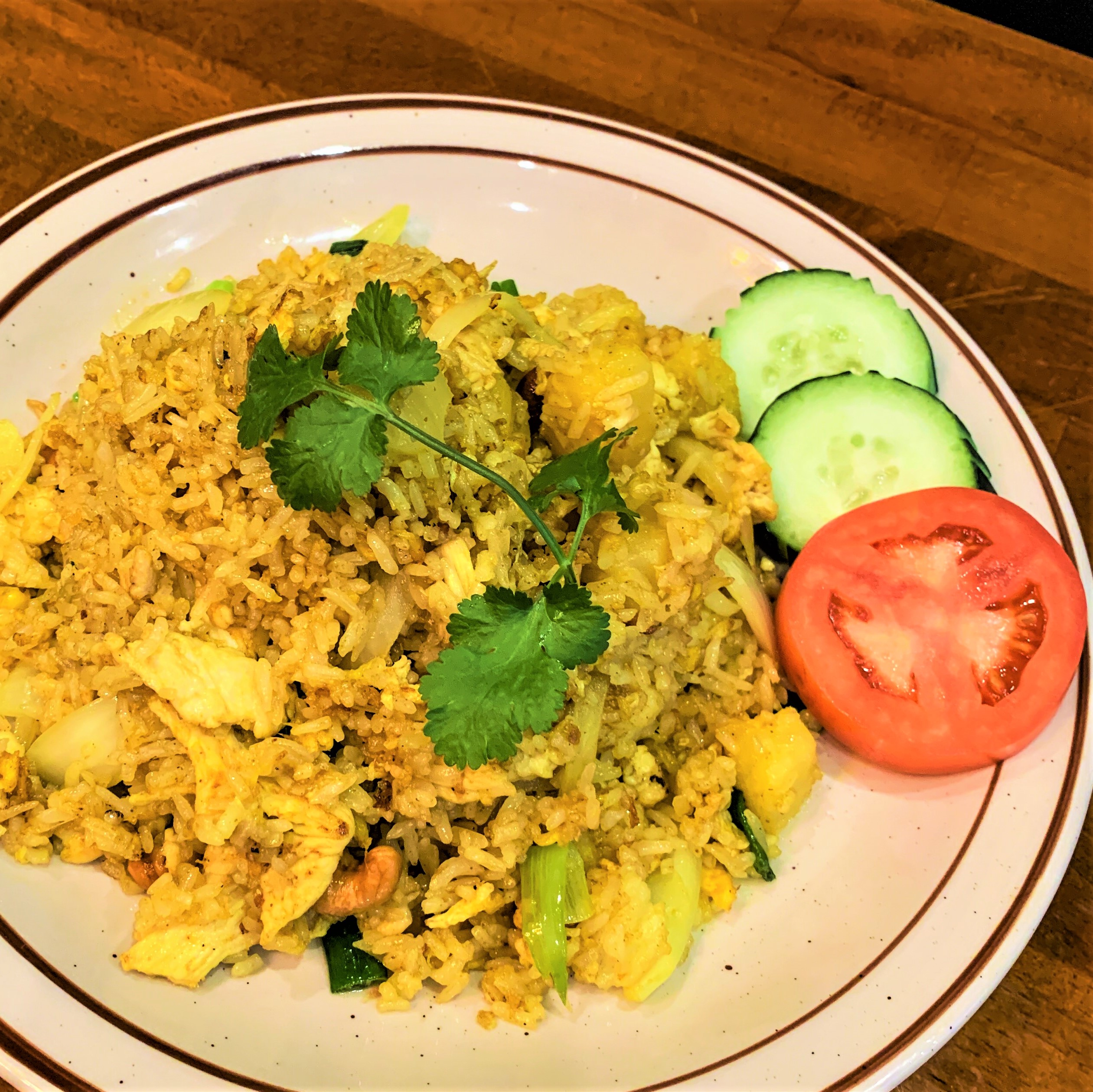 Order Pineapple Fried Rice food online from Thai @ Lex store, New York on bringmethat.com