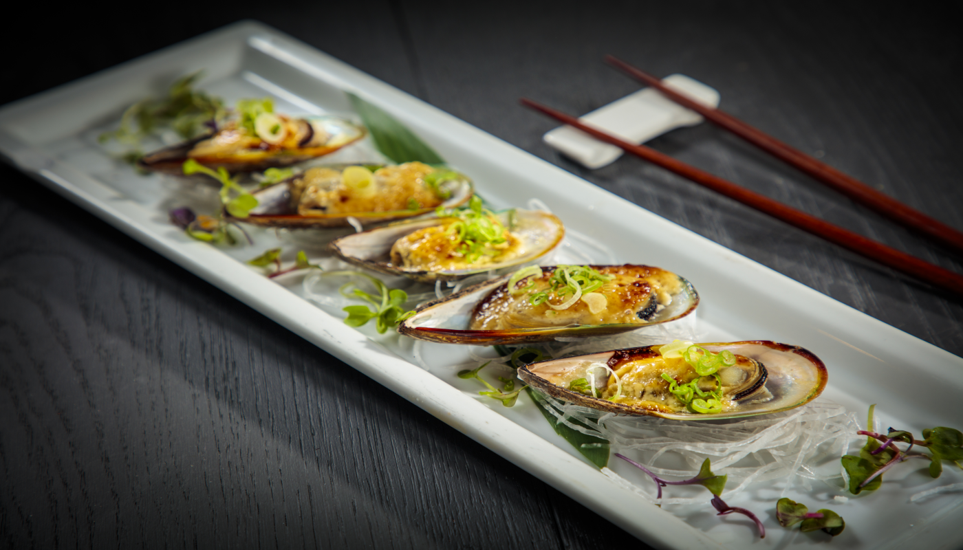 Order S9. Baked Green Mussels food online from Starfish Sushi store, Downey on bringmethat.com