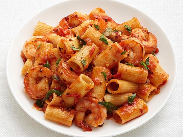 Order Rigatoni Pasta food online from New York Pizza Co store, Riverside on bringmethat.com