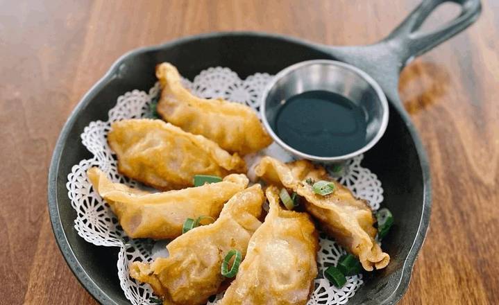 Order Mama's Dumpling food online from 5 Thai Bistro store, Portsmouth on bringmethat.com