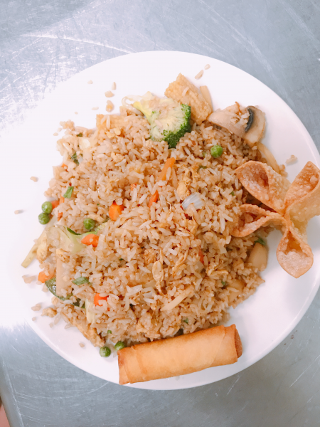 Order F5. Vegetable Fried Rice food online from China Dragon store, Pflugerville on bringmethat.com