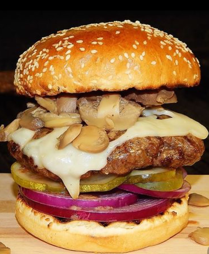 Order Mushroom Burger food online from Hub's Restaurant store, Skokie on bringmethat.com