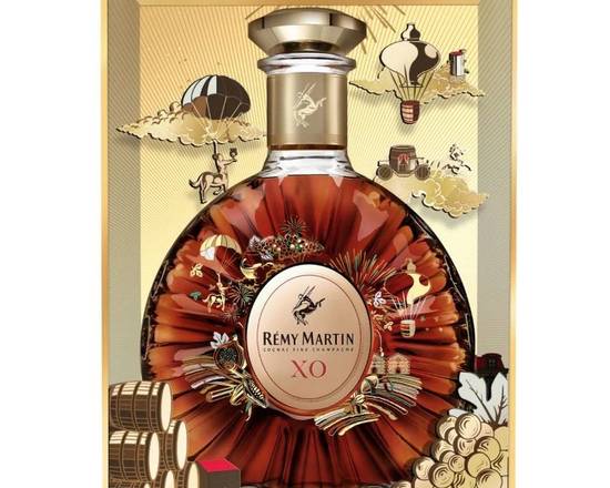Order REMY MARTIN FINE CHAMPAGNE COGNAC XO 80 W/ HOLIDAY GIFT BOX food online from House Of Wine store, New Rochelle on bringmethat.com