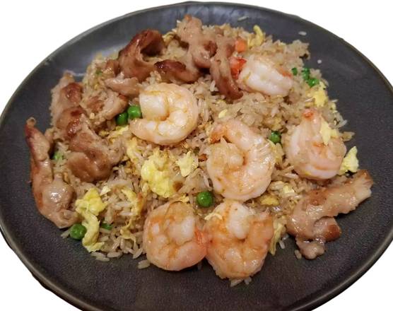 Order Chicken and Shrimp Fried Rice food online from Oishi Teriyaki & Sushi store, Paramount on bringmethat.com
