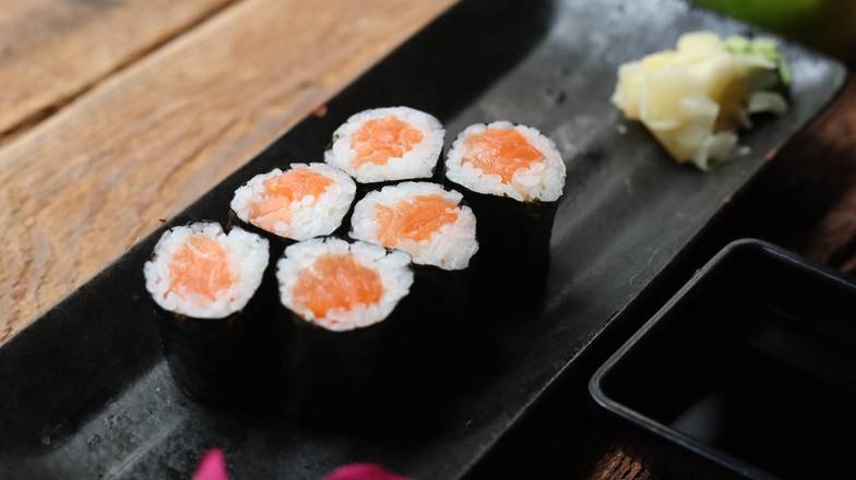 Order SALMON ROLL food online from Wok and roll restaurant store, Washington on bringmethat.com