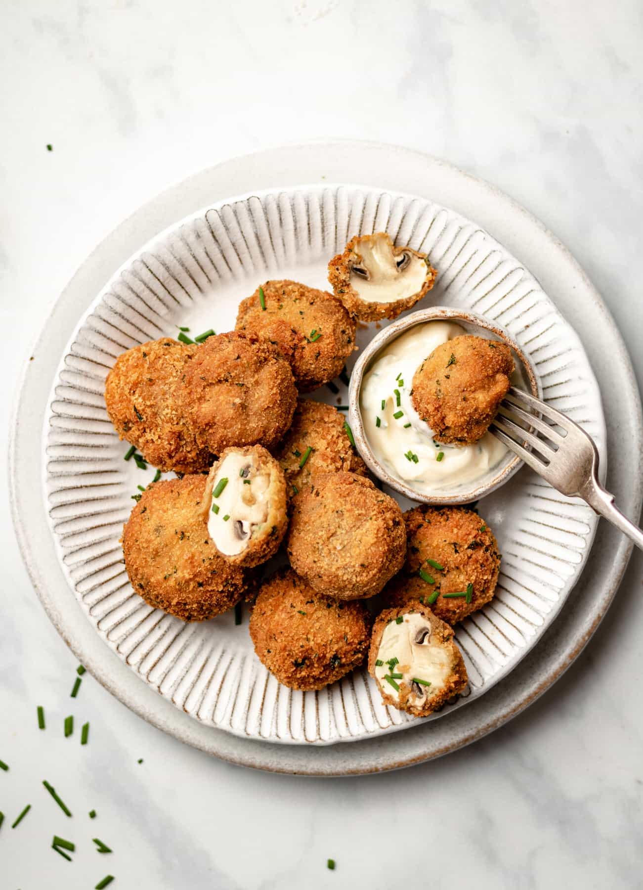 Order Breaded Mushrooms - 10 Pieces food online from Positanos store, Chicago on bringmethat.com