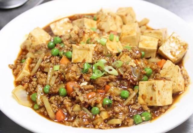 Order Mapo Tofu (麻婆豆腐) food online from Yu Garden store, Troutdale on bringmethat.com