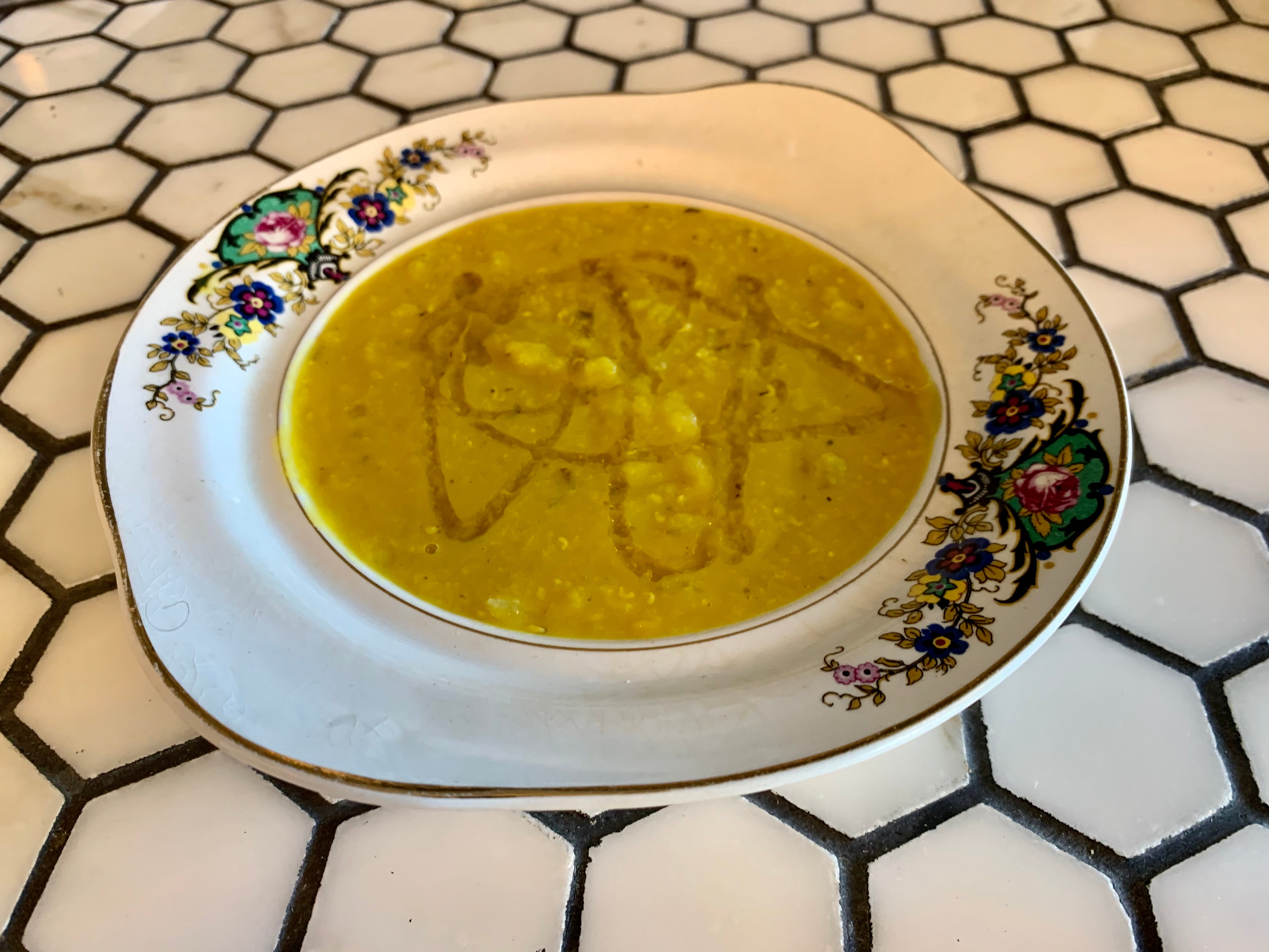 Order Lentil Soup food online from Slice Of Queens store, Brooklyn on bringmethat.com
