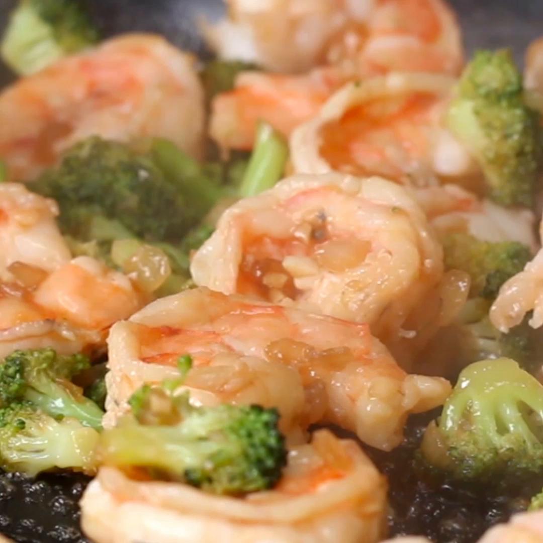 Order Shrimp Broccoli  food online from Sun Sun Chinese Restaurant store, Cleveland on bringmethat.com