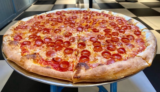 Order 20" Pepperoni Pizza food online from PizzaCake store, Las Vegas on bringmethat.com
