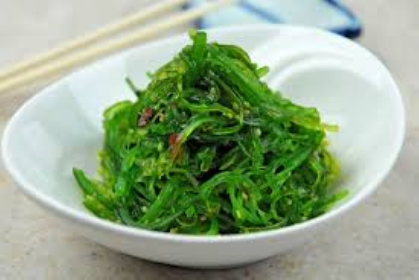 Order Seaweed Salad food online from Kyoto Sushi store, Roseville on bringmethat.com