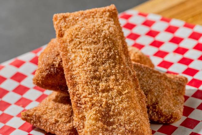 Order Fried Apple Hand Pie food online from Howlin’ Willy’s Hot Chicken store, Atlanta on bringmethat.com