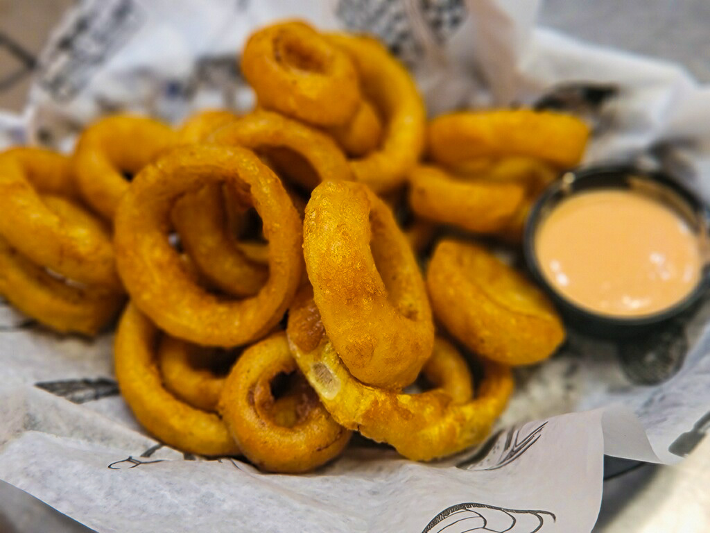 Order Side of Onion Rings food online from Elly store, Carnegie on bringmethat.com