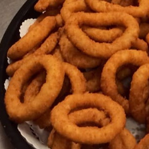 Order Onion Rings food online from Maria's Pizza & Wings store, Cranston on bringmethat.com