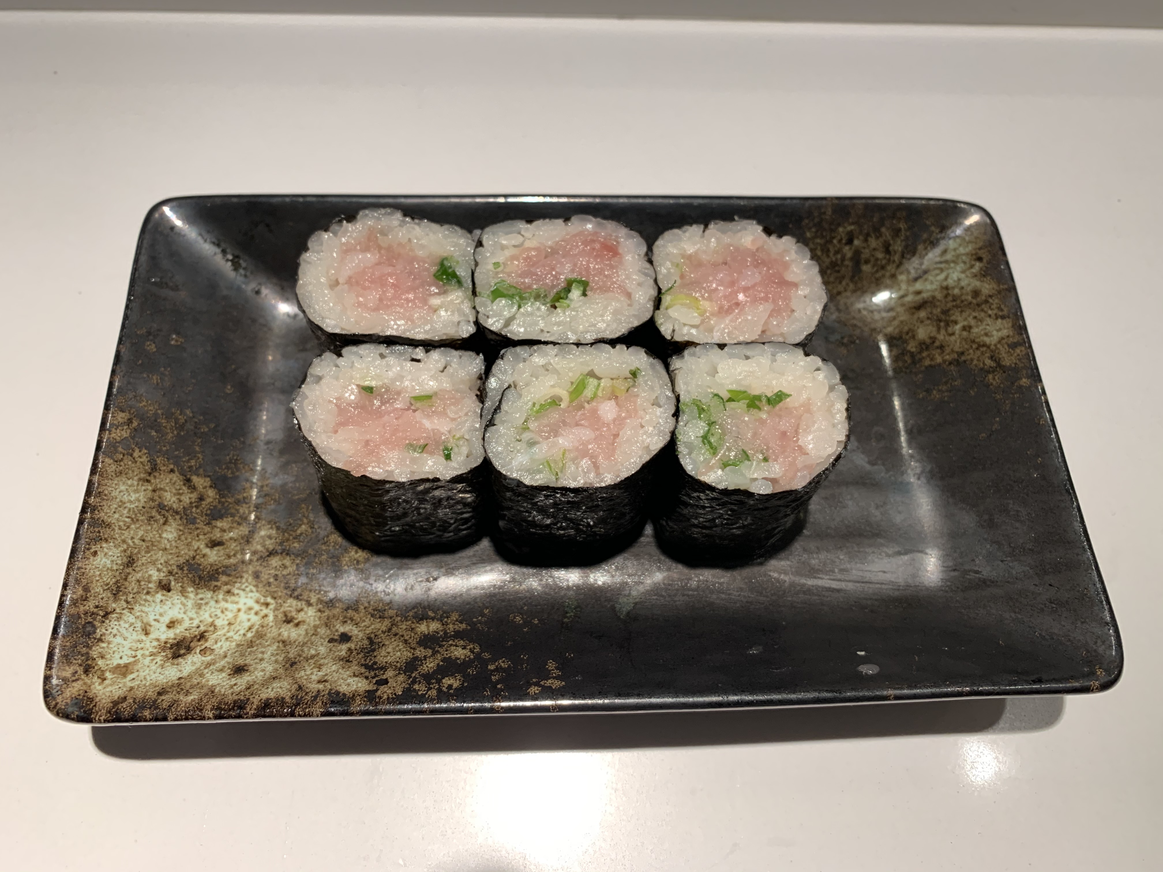 Order Yellowtail with Scallions Roll food online from Sushi Ryusei store, New York on bringmethat.com