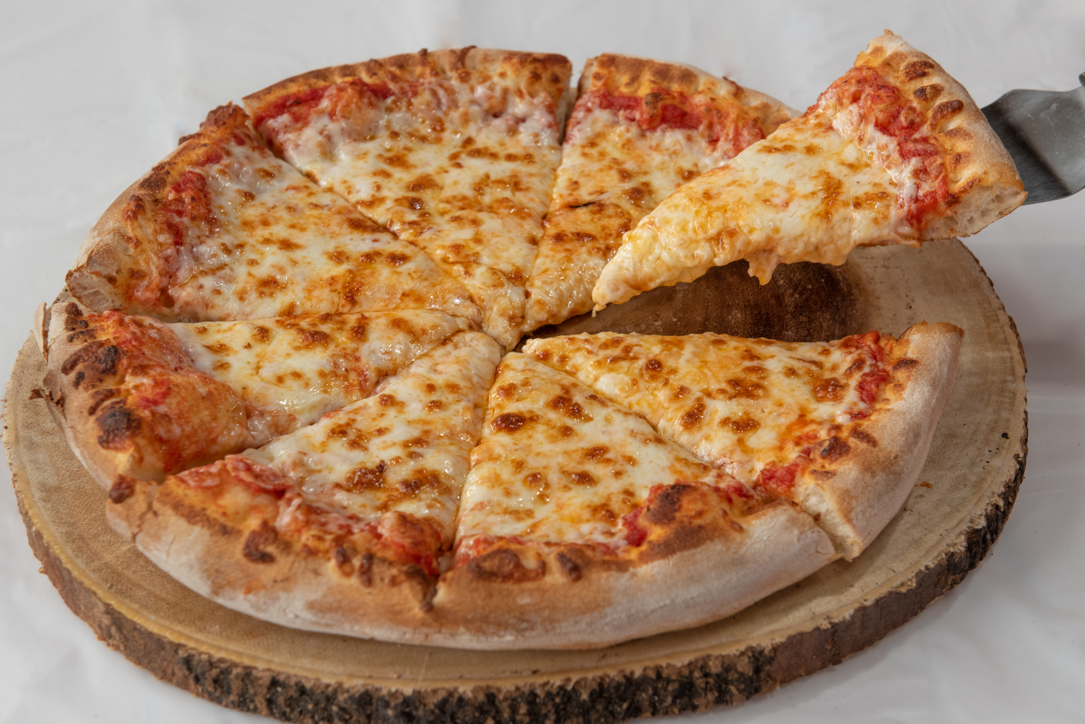 Order CHEESE Pizza food online from Milanos Pizzeria store, Nashville on bringmethat.com