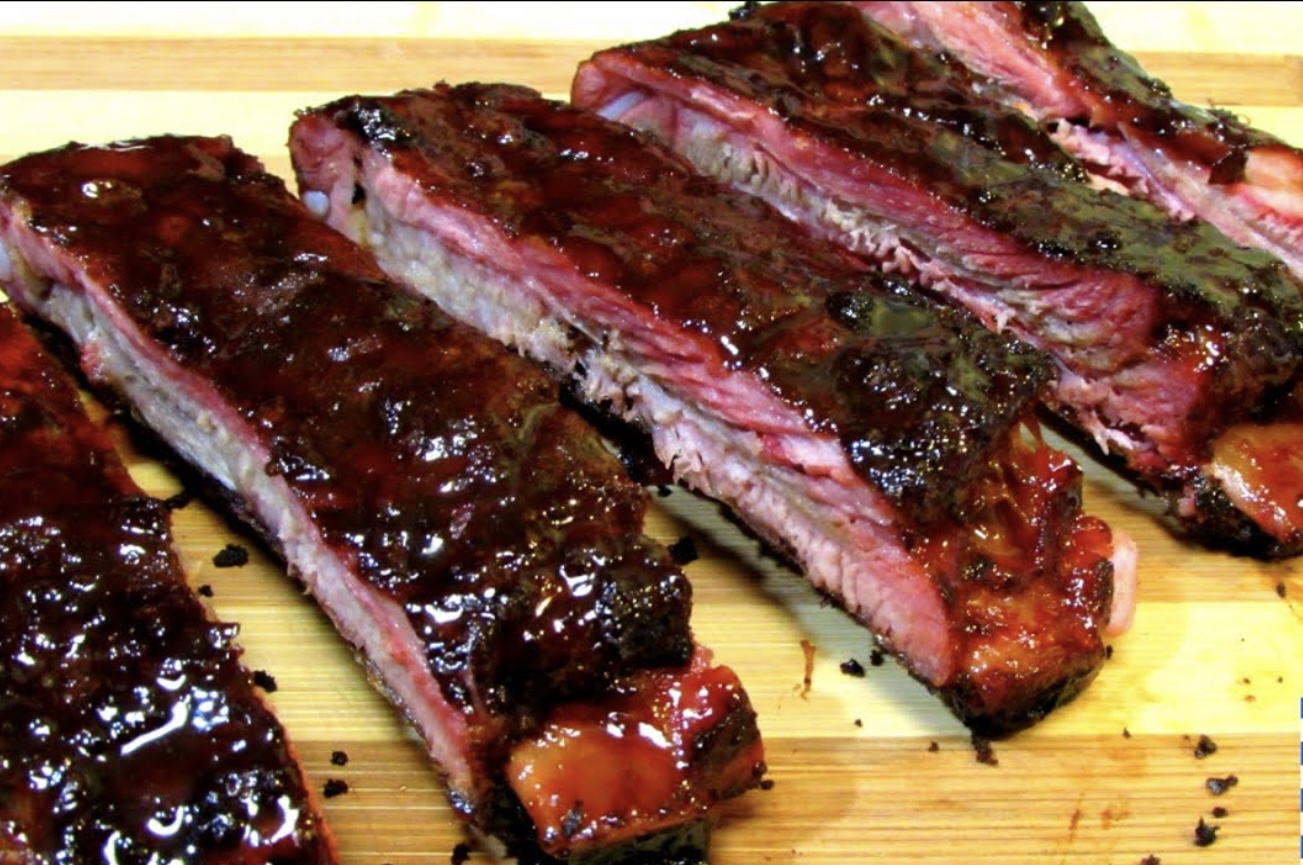 Order 4 BBQ Spare Ribs food online from Moon China Bistro store, Chandler on bringmethat.com