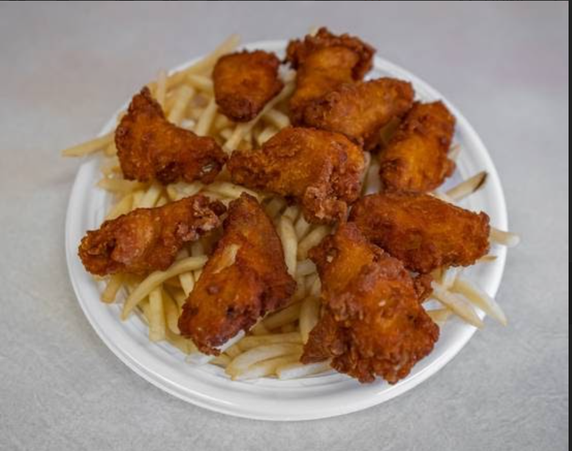 Order Buffalo Chicken Wings with Fries  food online from Mr T Gyros store, Schiller Park on bringmethat.com