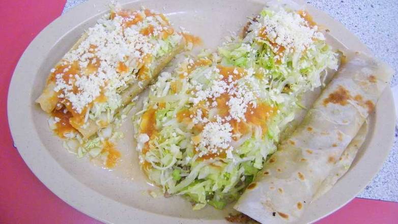 Order Combo 4 food online from Flautas and Sopes store, CALEXICO on bringmethat.com