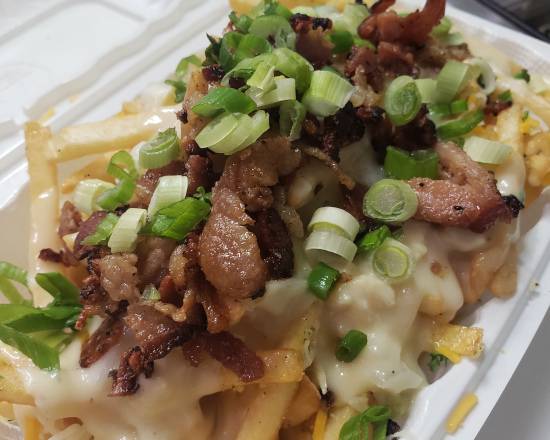 Order Chowder Fries food online from Licensed 2 Grill store, San Leandro on bringmethat.com