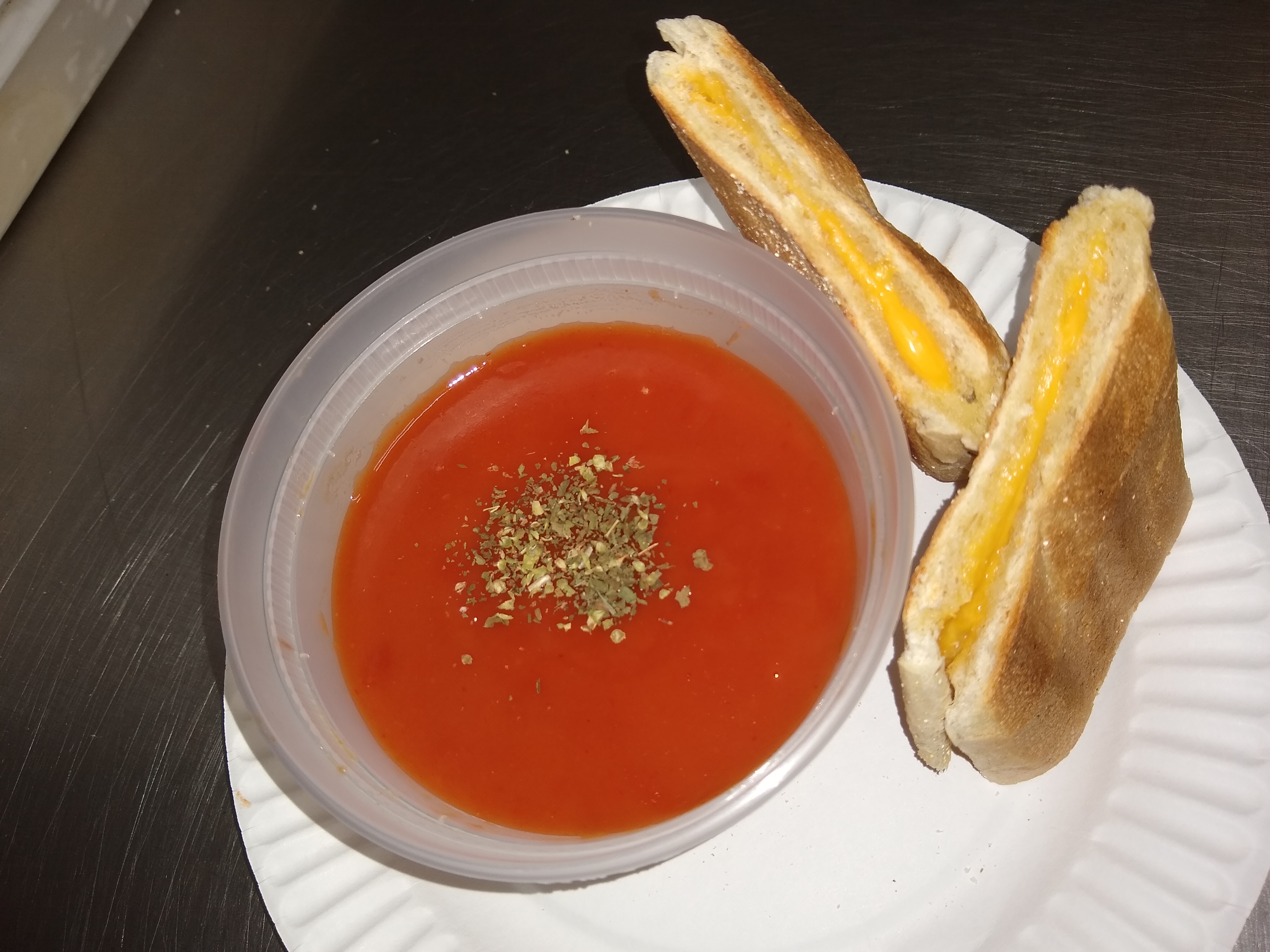 Order ***NEW ITEM*** Tomato Soup  food online from Mama Bear Kitchen store, Quincy on bringmethat.com