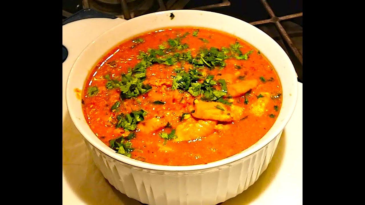 Order Fish Curry (16 oz.) food online from Chef of India store, Jersey City on bringmethat.com